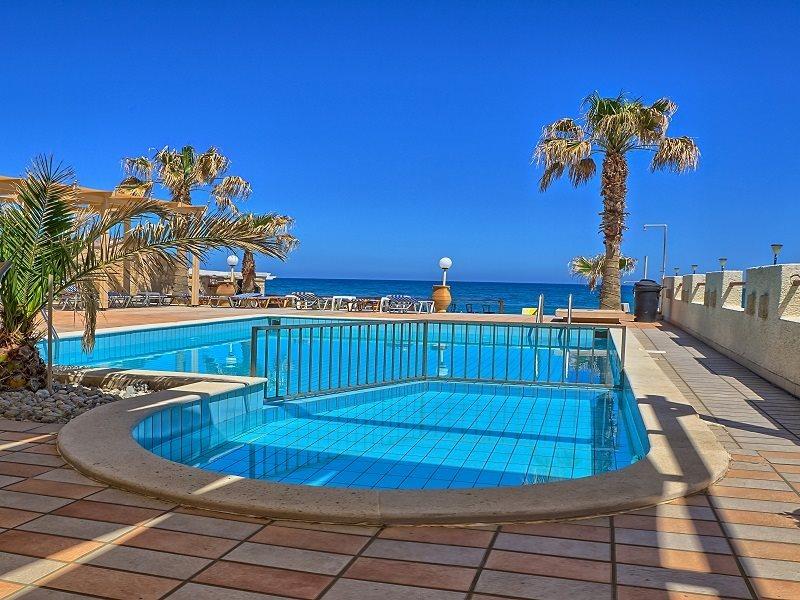 Jo An Beach Hotel Adelianos Kampos Luaran gambar