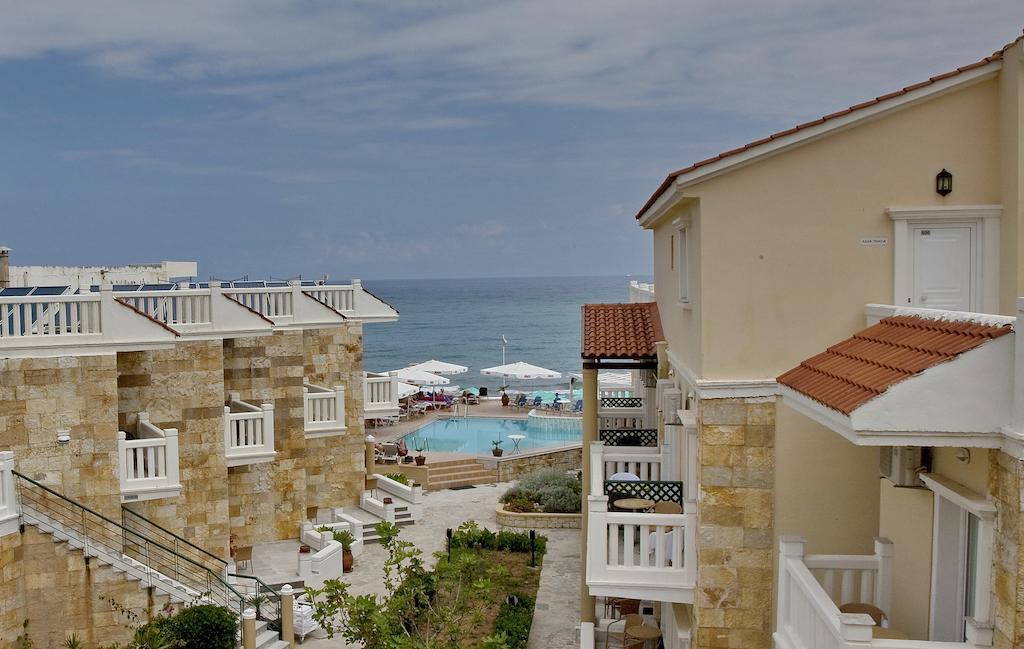 Jo An Beach Hotel Adelianos Kampos Luaran gambar
