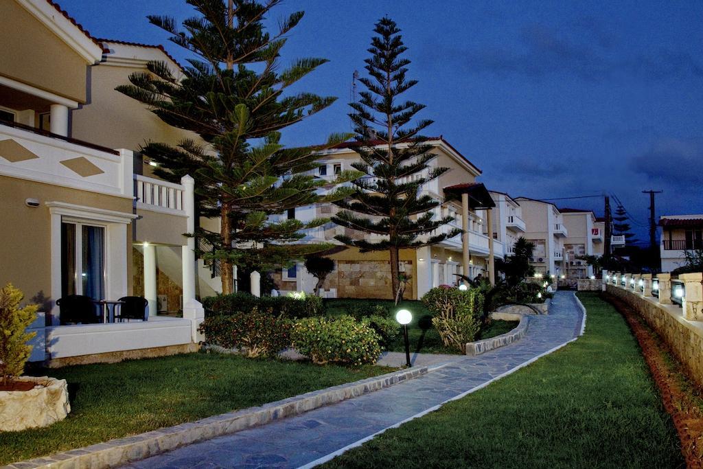 Jo An Beach Hotel Adelianos Kampos Luaran gambar