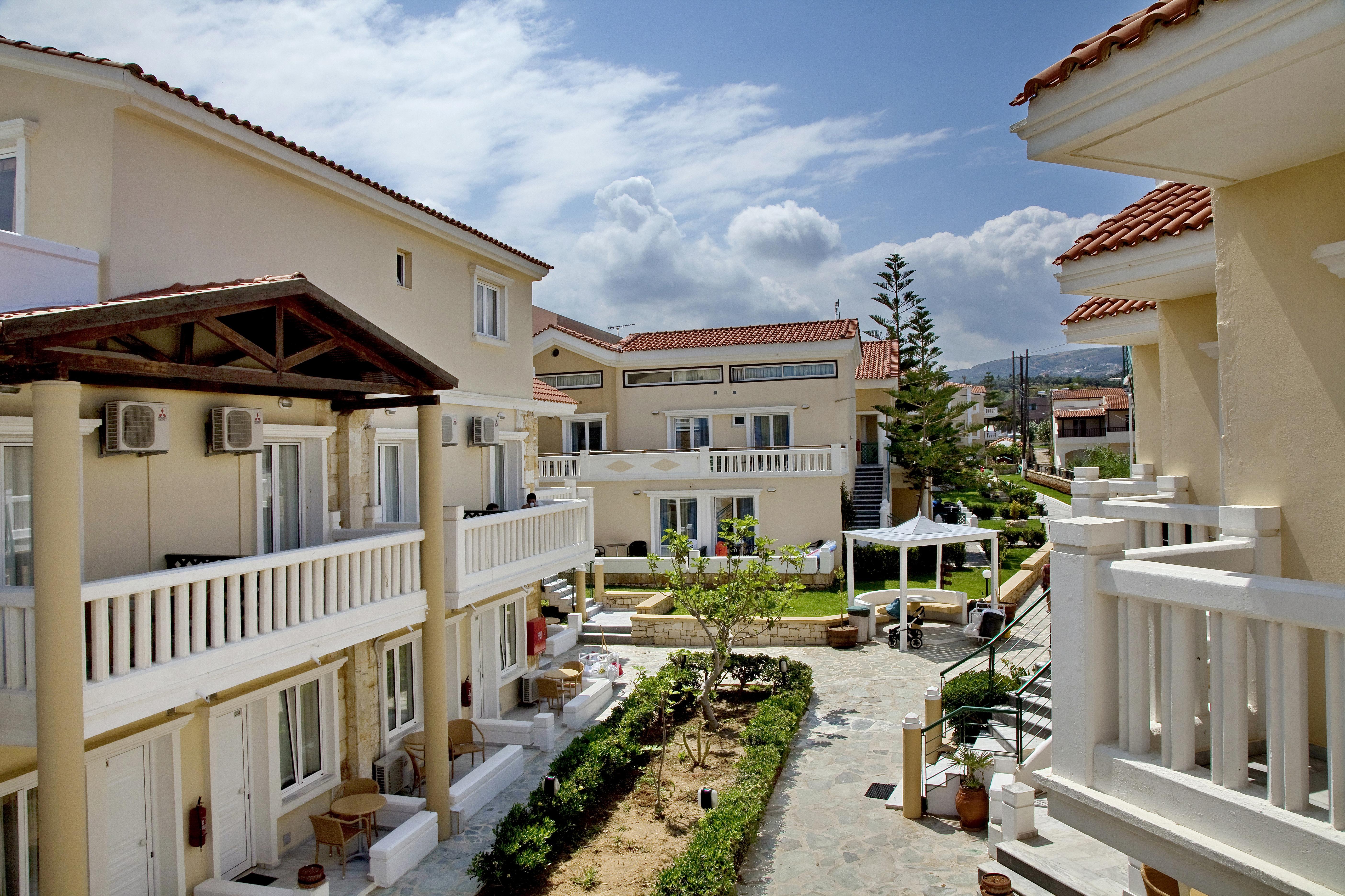 Jo An Beach Hotel Adelianos Kampos Luaran gambar