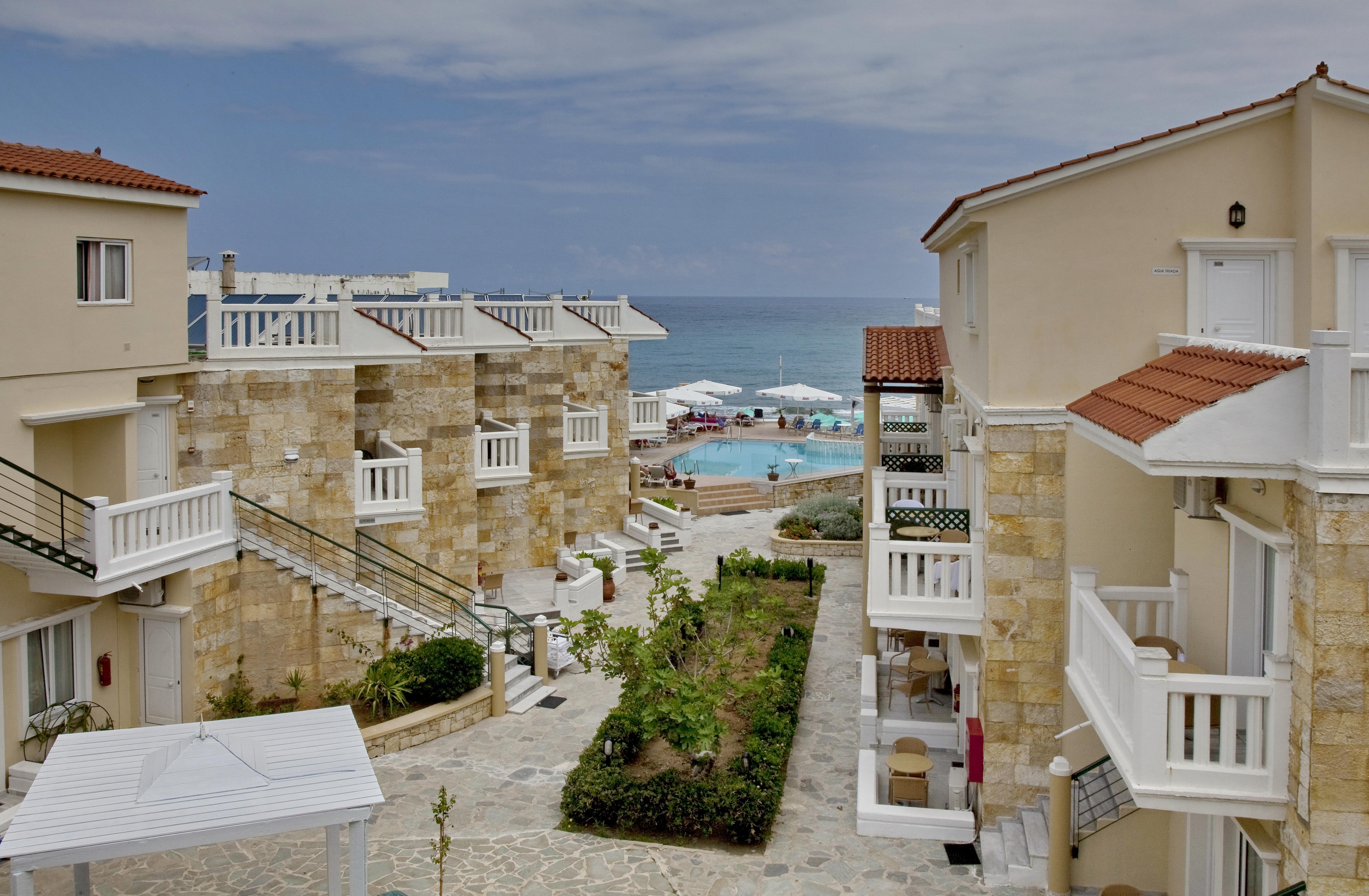 Jo An Beach Hotel Adelianos Kampos Luaran gambar