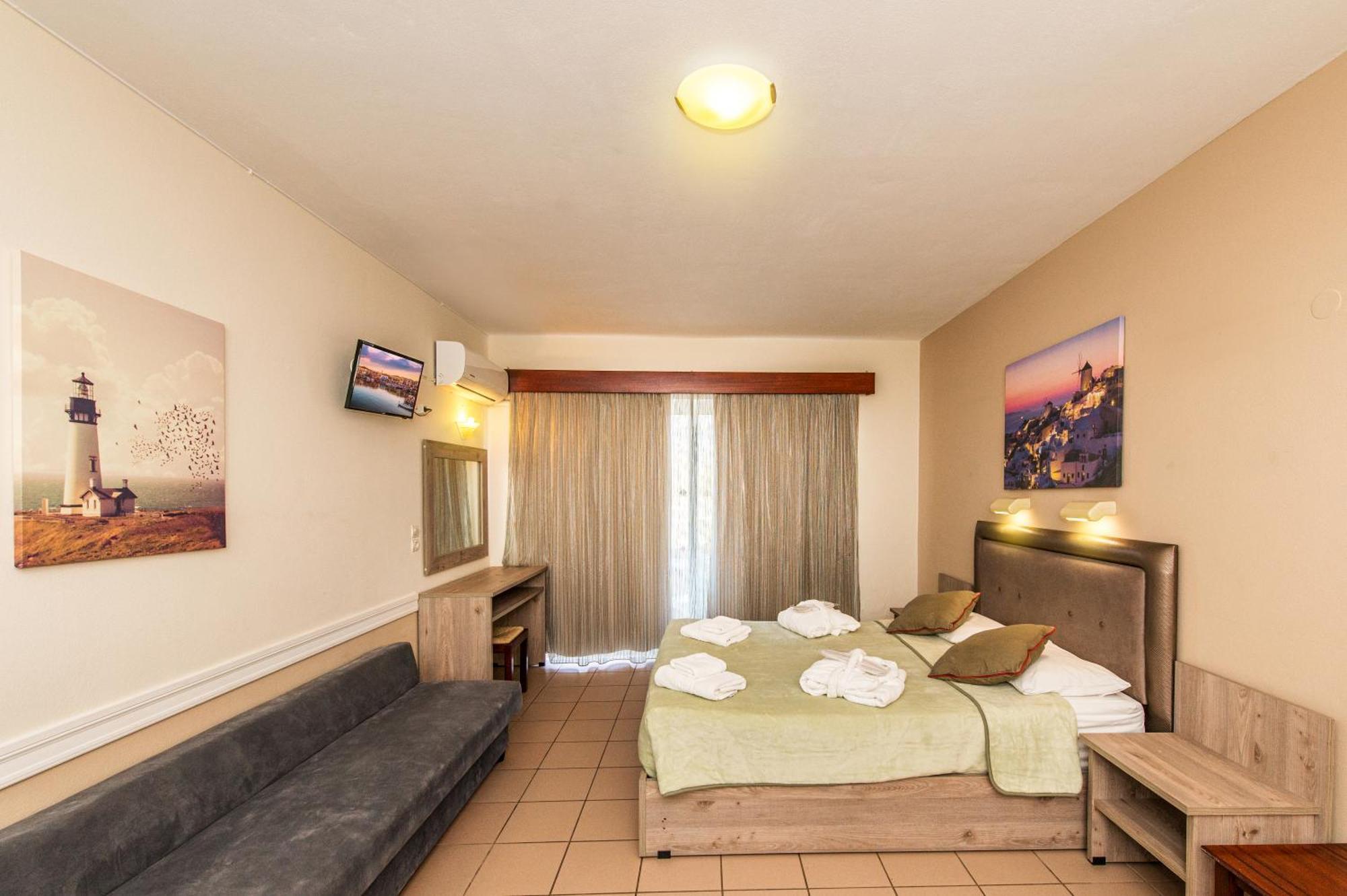 Jo An Beach Hotel Adelianos Kampos Luaran gambar